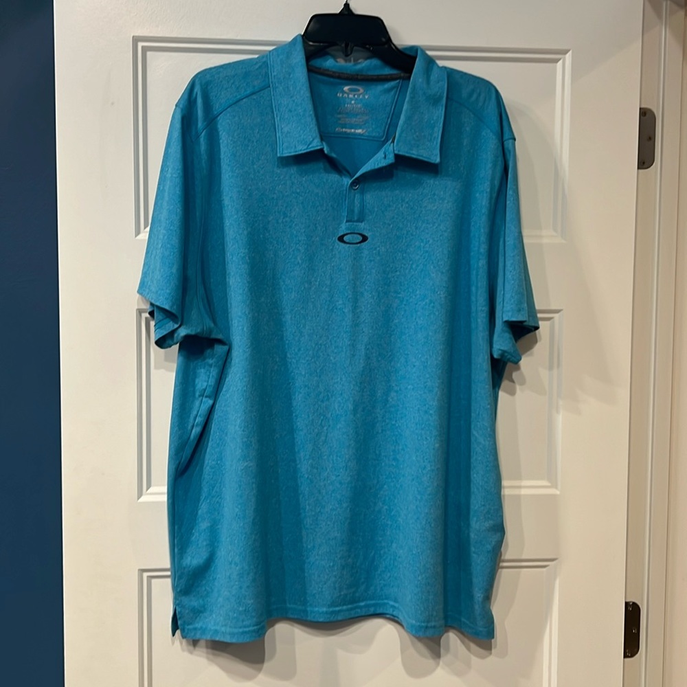 Mens Oakley polo